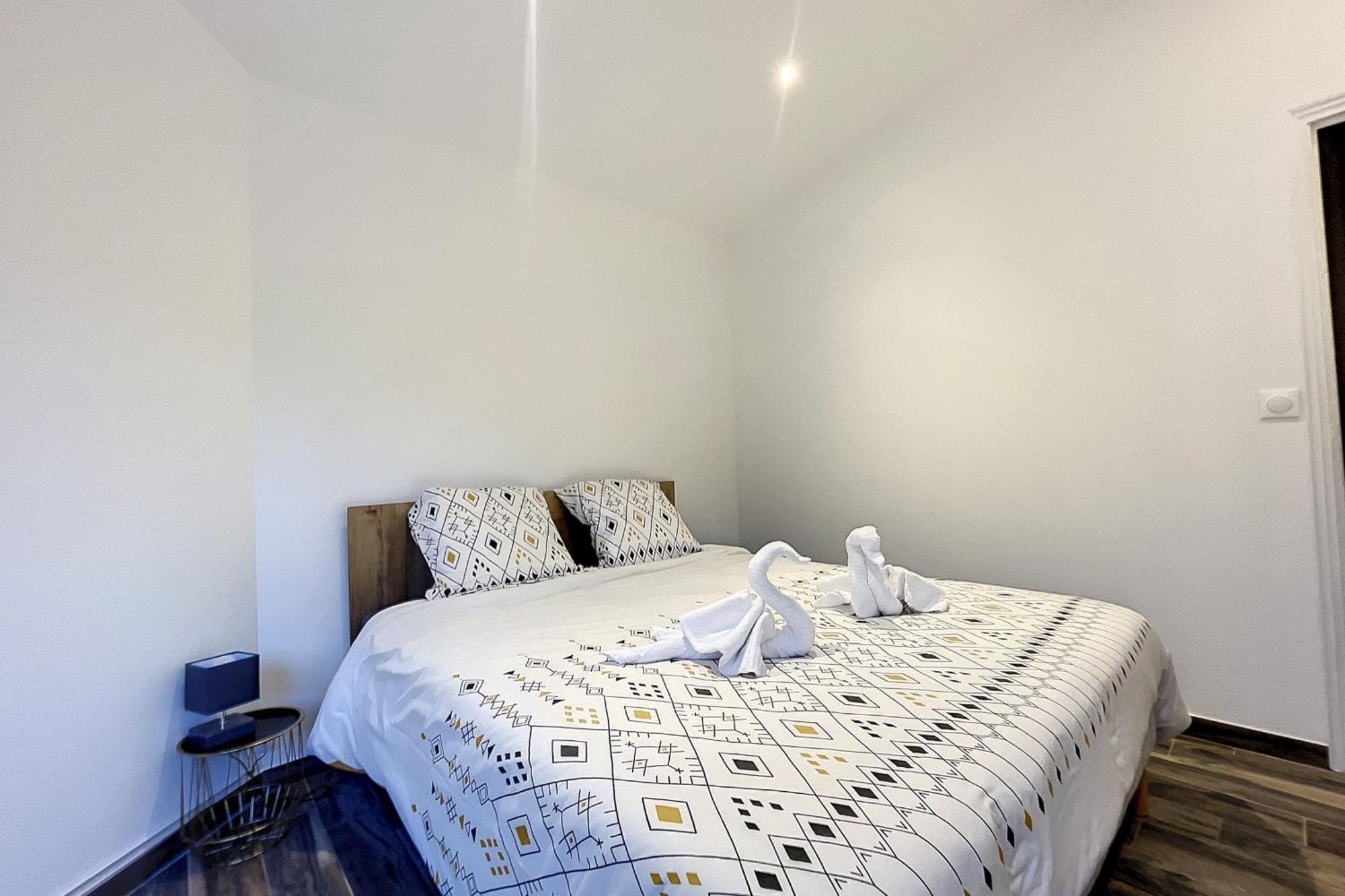 Haut De Villa Vue Mer 3 Pieces Climatise & Wifi 4 A 6 Personnes